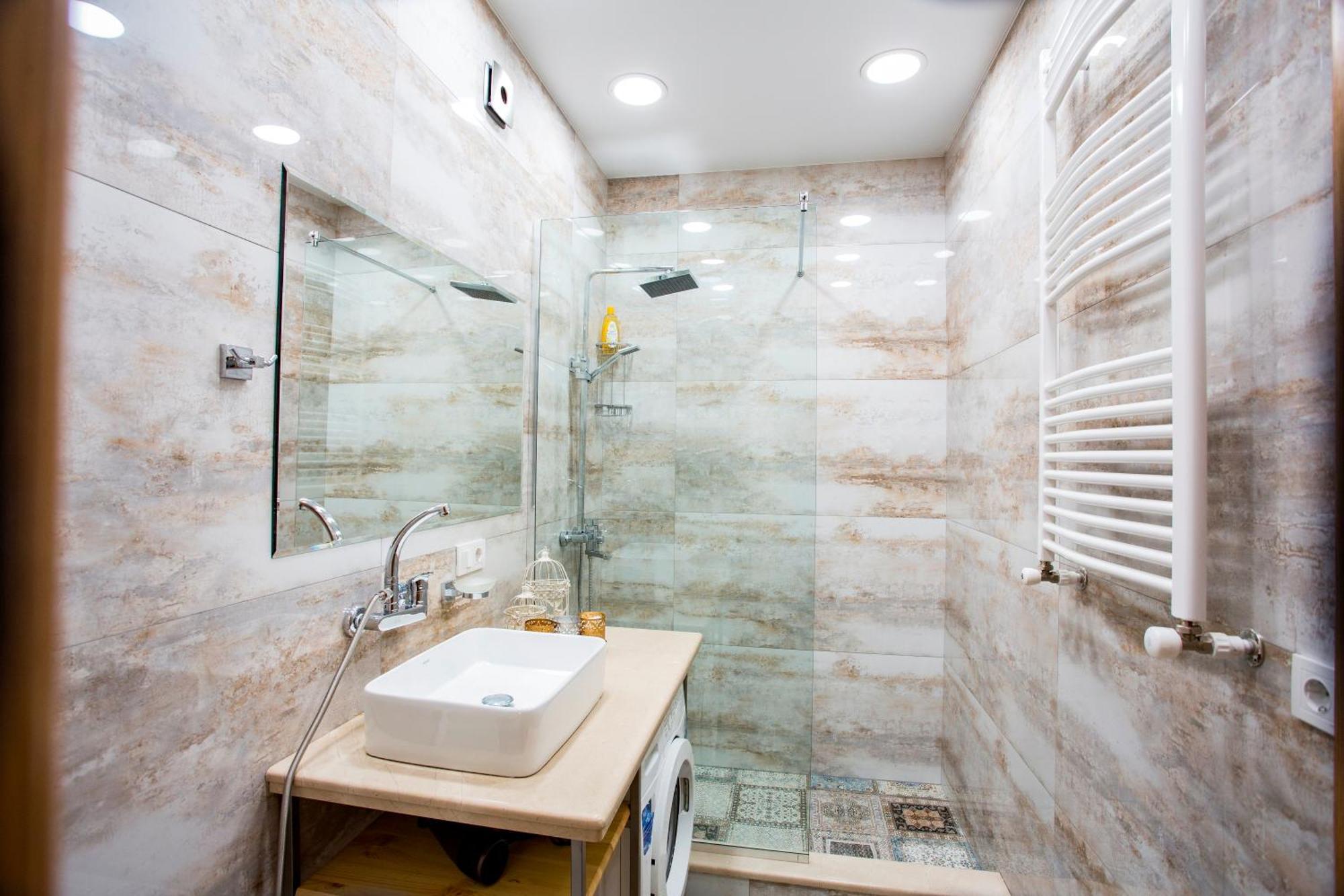 Yellow Apartment In Avlabari Tbilisi Exterior photo